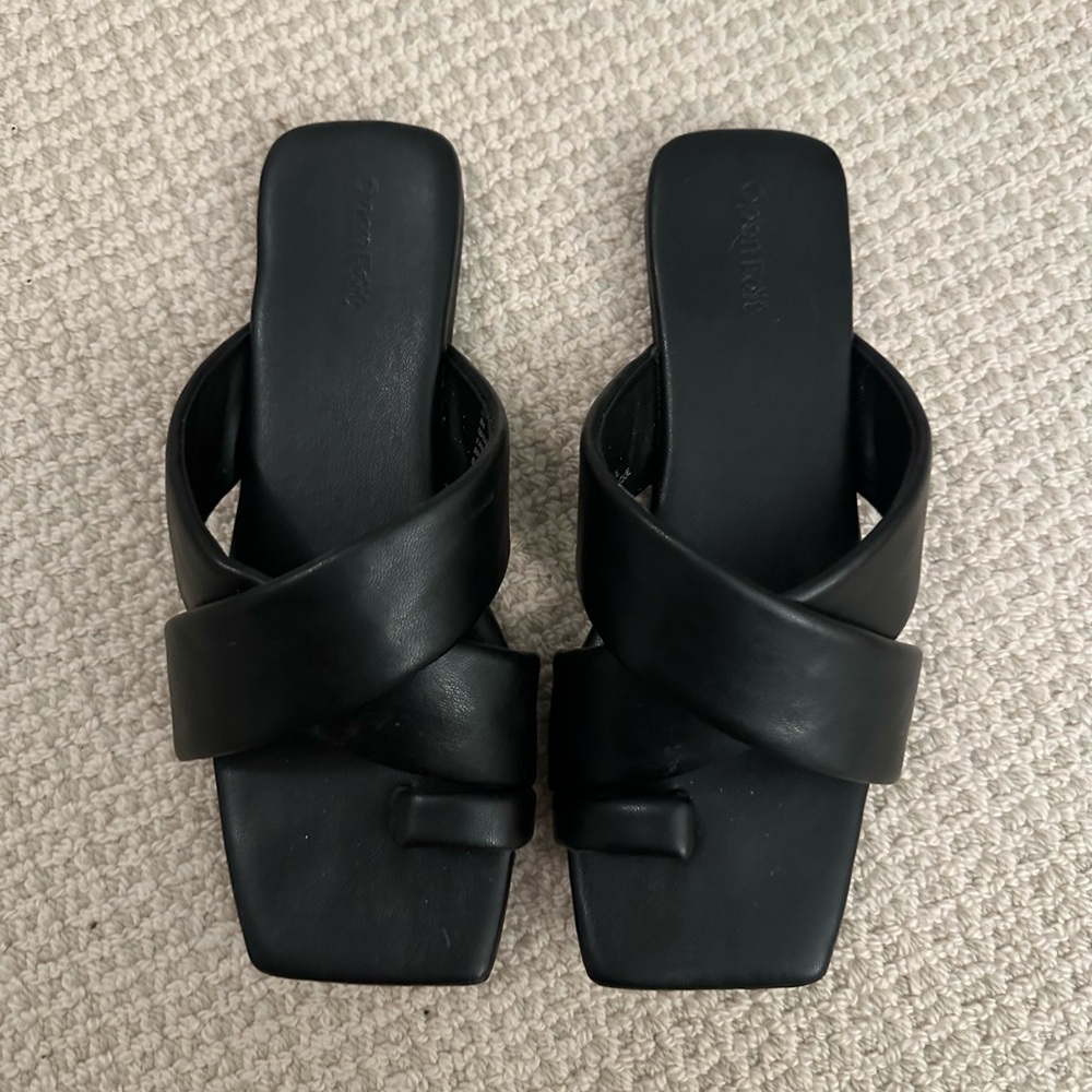 Black chunky sandals